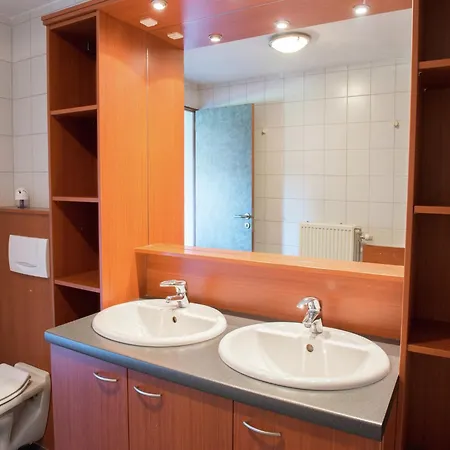 In The Heart Of The Ardennes وايمس